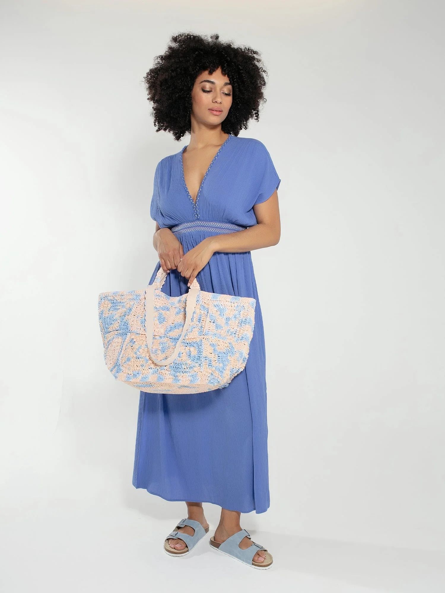 Glasto Crochet Tote Blue Mix - Image 4