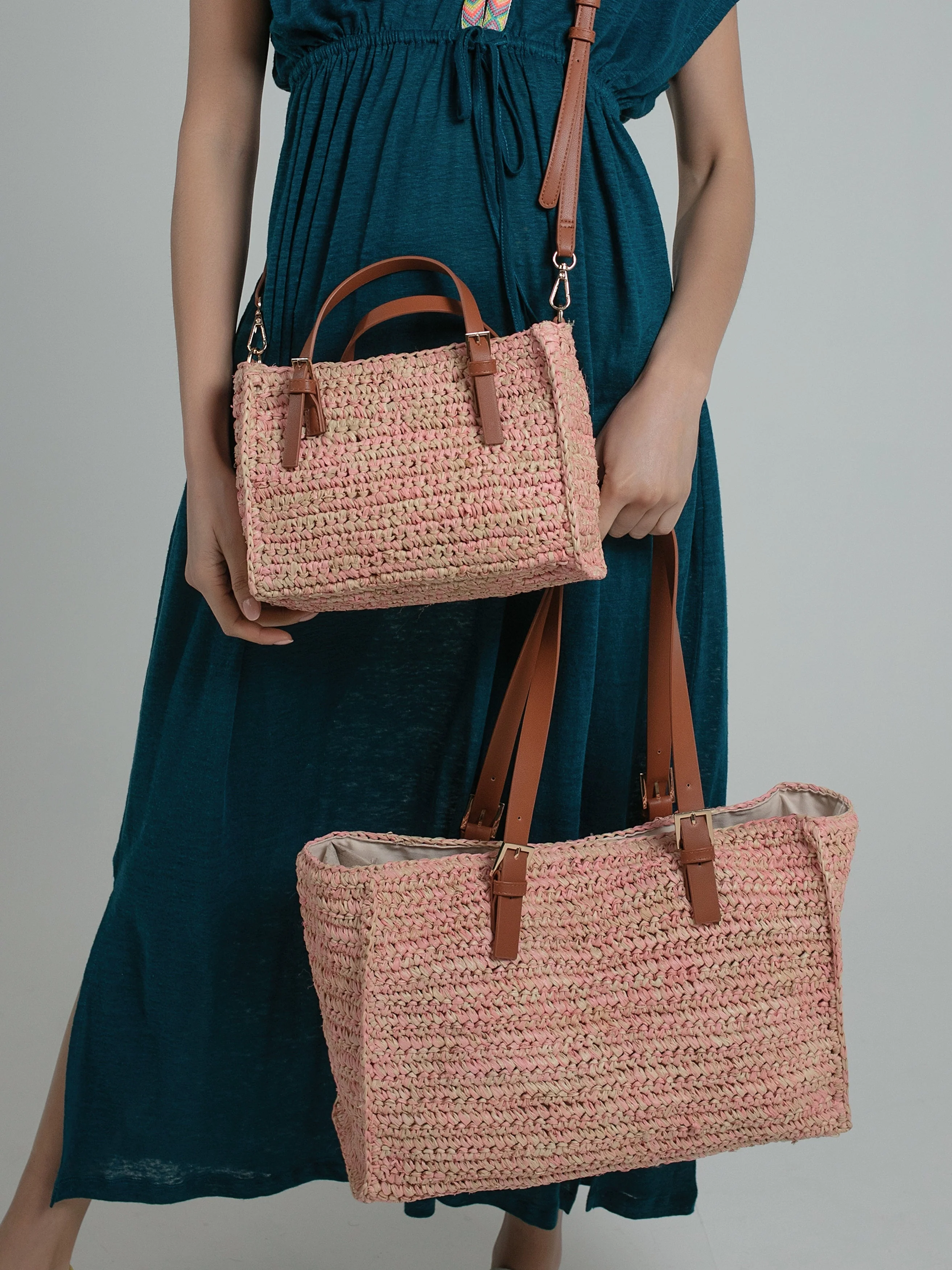 KATIE SHOPPER - Image 2